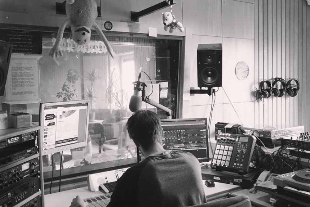 Music Journalist in the Studio